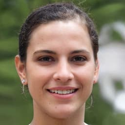 Mariana C.